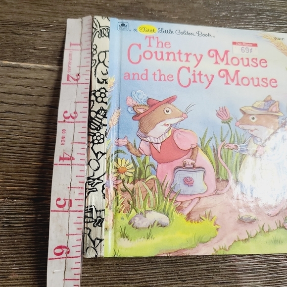Rare Vintage 80s The Country Mouse and the City Mouse Little Golden Book - Picture 2 of 9